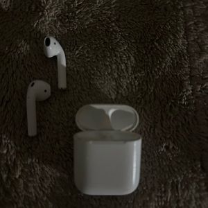 Apple Airpods 2 generation
